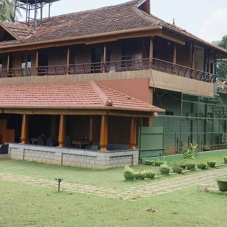 Kuttichira Heritage Home Alappuzha Esterno foto